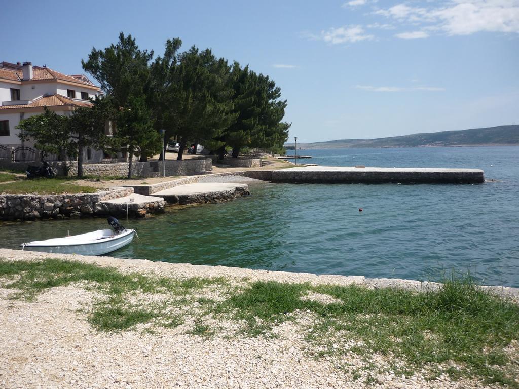 Apartments Troselj Starigrad Paklenica Exterior foto